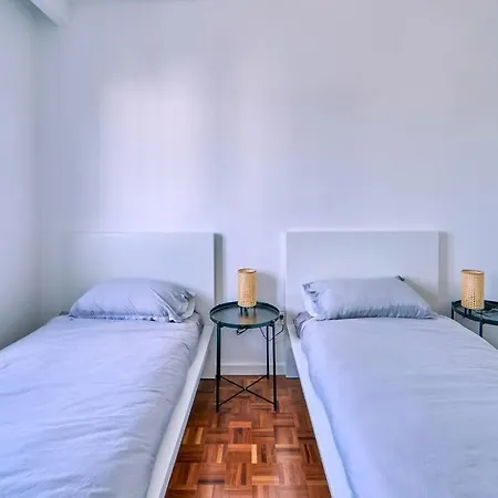 Blue Horizon Apartment